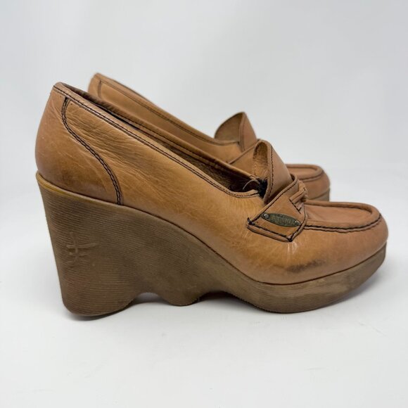Vintage 1970s Famalore Hi-Up Platform Wedge Slip On Leather Loafer Hippie Boho - Picture 1 of 8